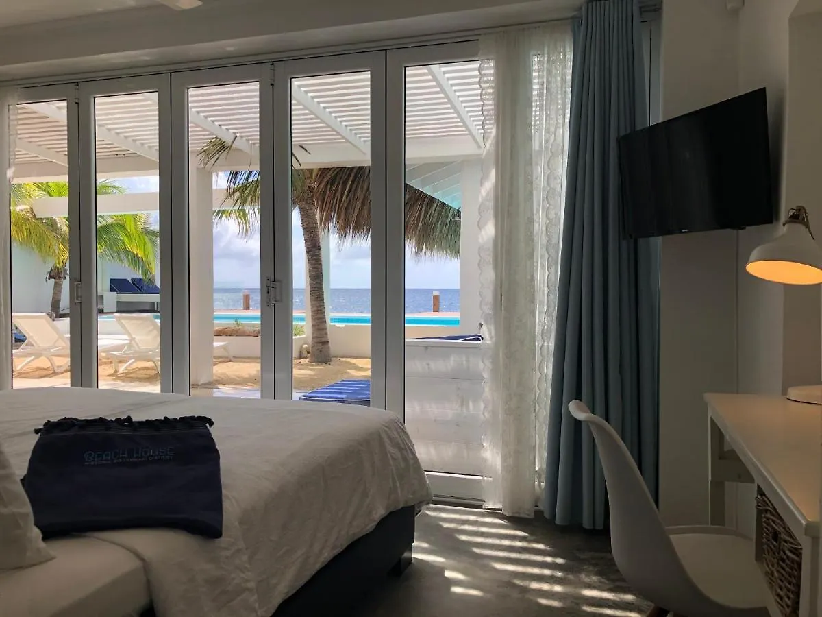 Beach House Pietermaai In Historic Pietermaai District Willemstad